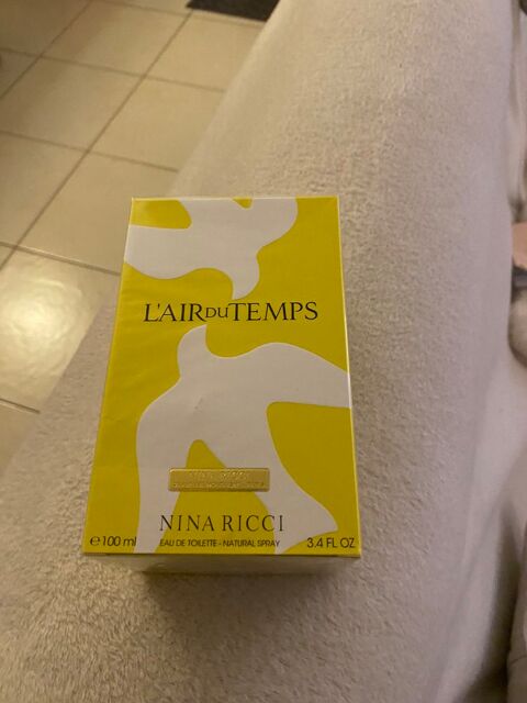 Eau de toilette Nina RICCI 50 Le Luc (83)