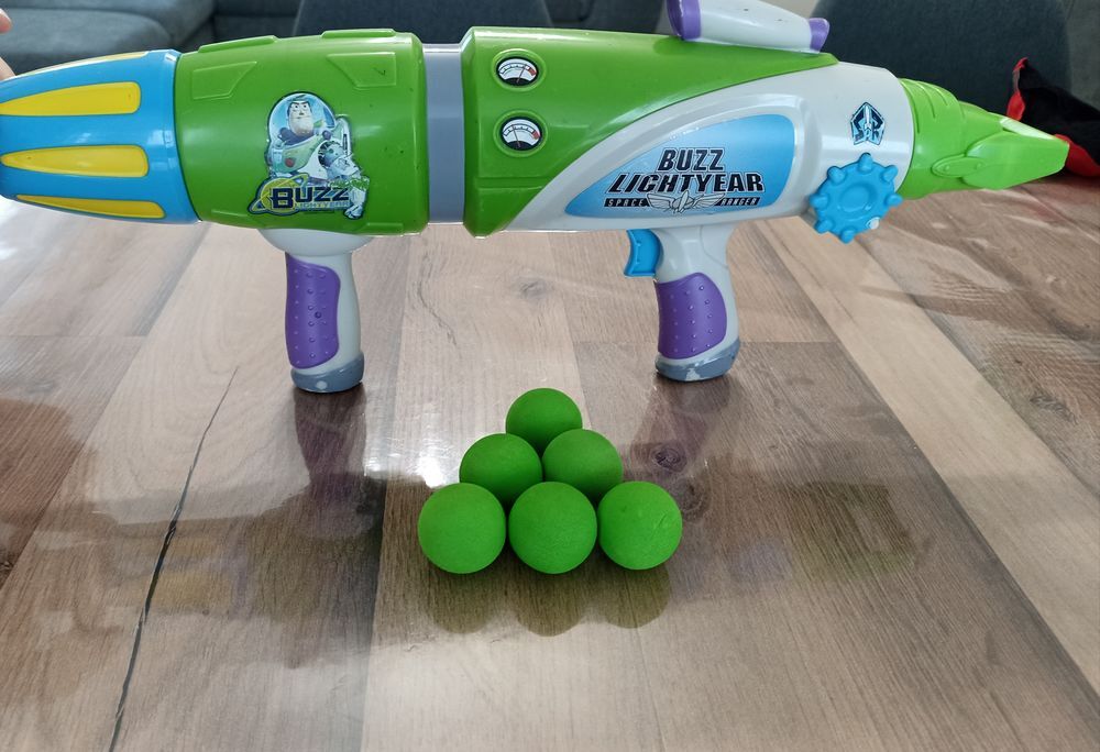 Nerf buzz l eclair Jeux / jouets