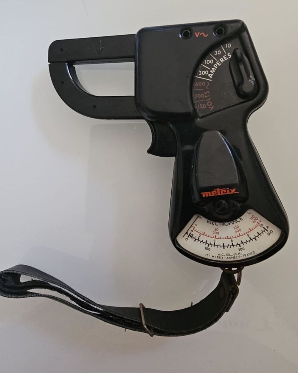 M&eacute;trix MX400, &eacute;lectropince multim&egrave;tre Bricolage