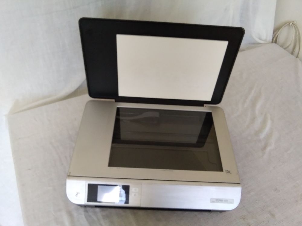 Imprimante HP Envy 5530 Matériel informatique