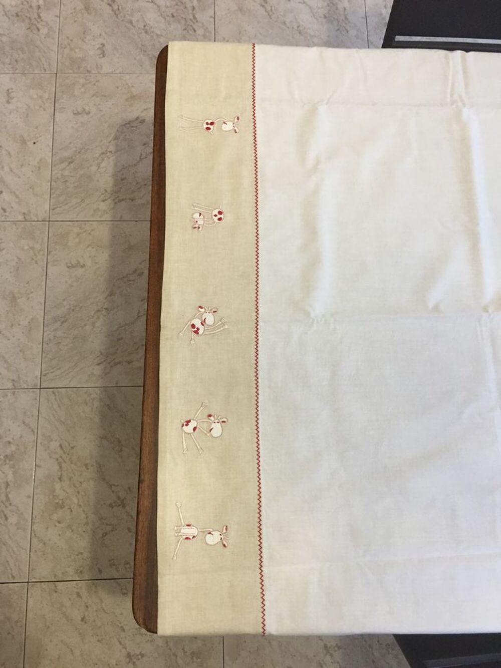 Drap de lit enfant motif " Vaches " Puériculture