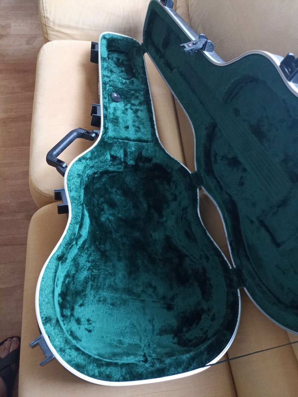 Guitare &eacute;lectro acoustique ovation celebrity CS24P-NBM Instruments de musique