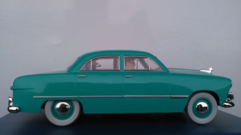VOITURE DE TINTIN LA N&deg;40 "" LA CUSTOM DE SBRODJ "" 