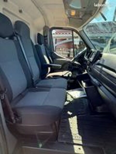Interstar INTERSTAR FOURGON L3H2 3T5 2.3 DCI 150 S/S ACENTA 2023 occasion 69800 Saint-Priest