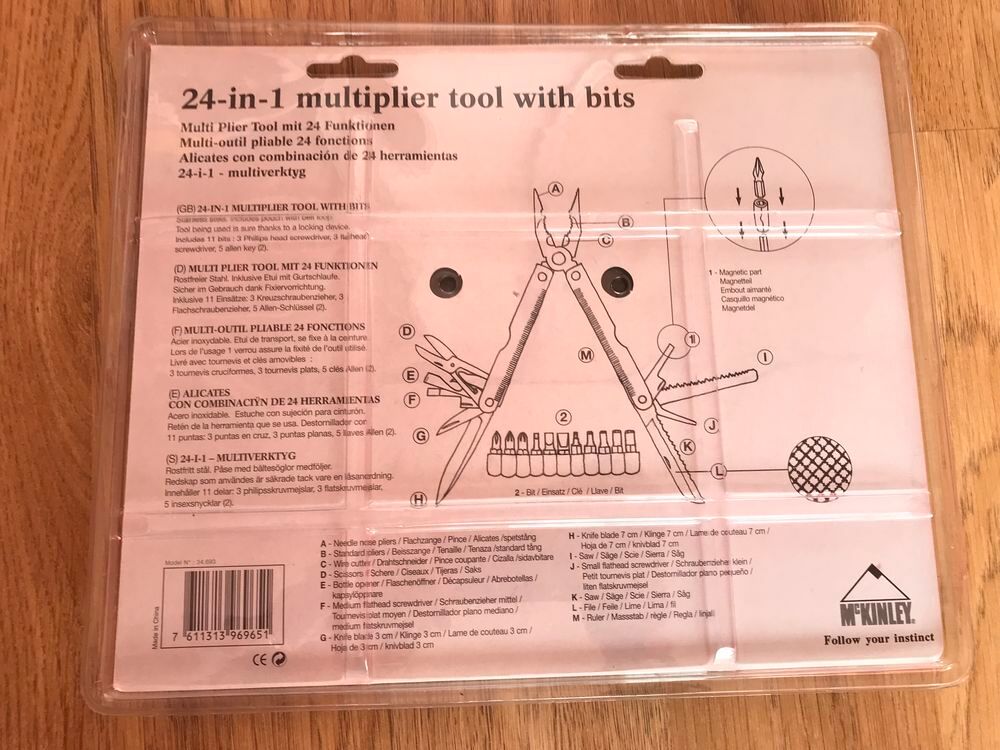 F&ecirc;te des m&egrave;res/p&egrave;res Multi outil pliable 24 fonctions Bricolage