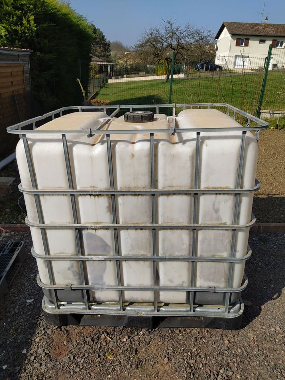 R&eacute;cup&eacute;rateur d'eau 1000 l Jardin