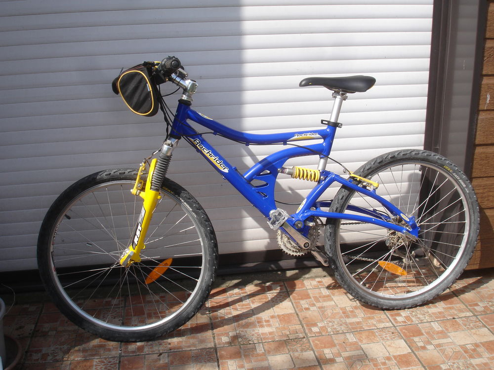 VTT tout suspendu en alu. Vélos