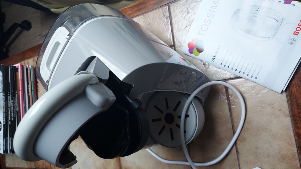 MACHIINE EXPRESSO MARQUE BOSCH TASSIMO Electroménager
