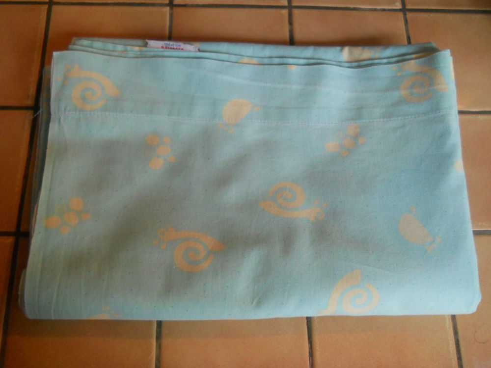 Lot draps plats lit b&eacute;b&eacute; Puériculture