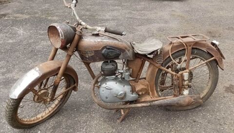 MOTOBECANE Moto 1952 occasion Clermont-Ferrand 63000