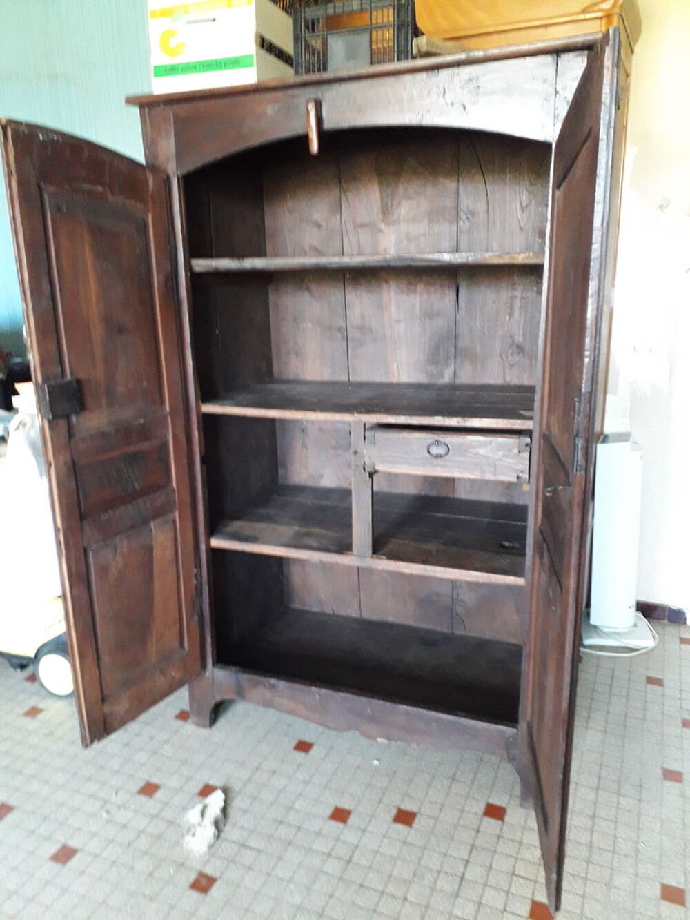 Armoire Ard&eacute;choise ancienne Meubles