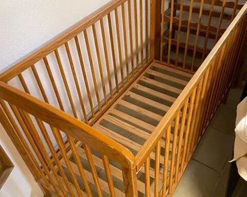 lit b�b� bois 15 St Aygulf (83)