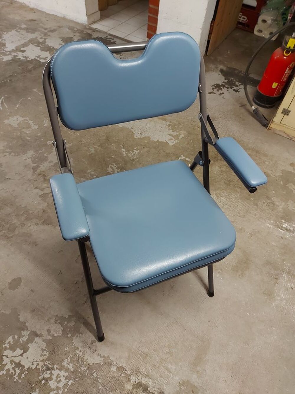 Chaise garde robe Meubles