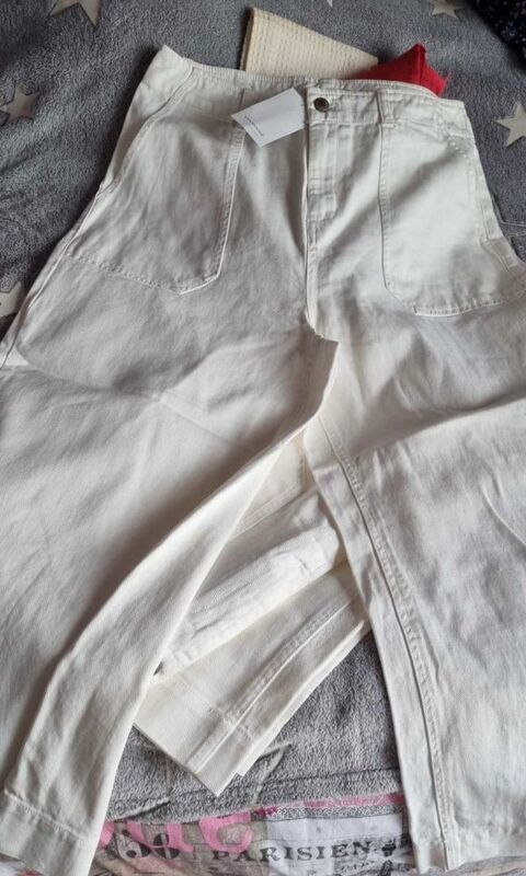 Lot de 2 jeans Femme blanc cr�me.  T42. neufs 20 Oullins (69)