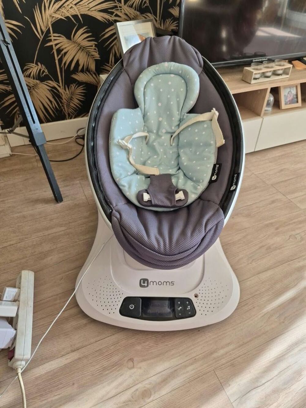 Balancelle 4moms MamaRoo 4 + R&eacute;ducteur nouveau-n&eacute; Puériculture