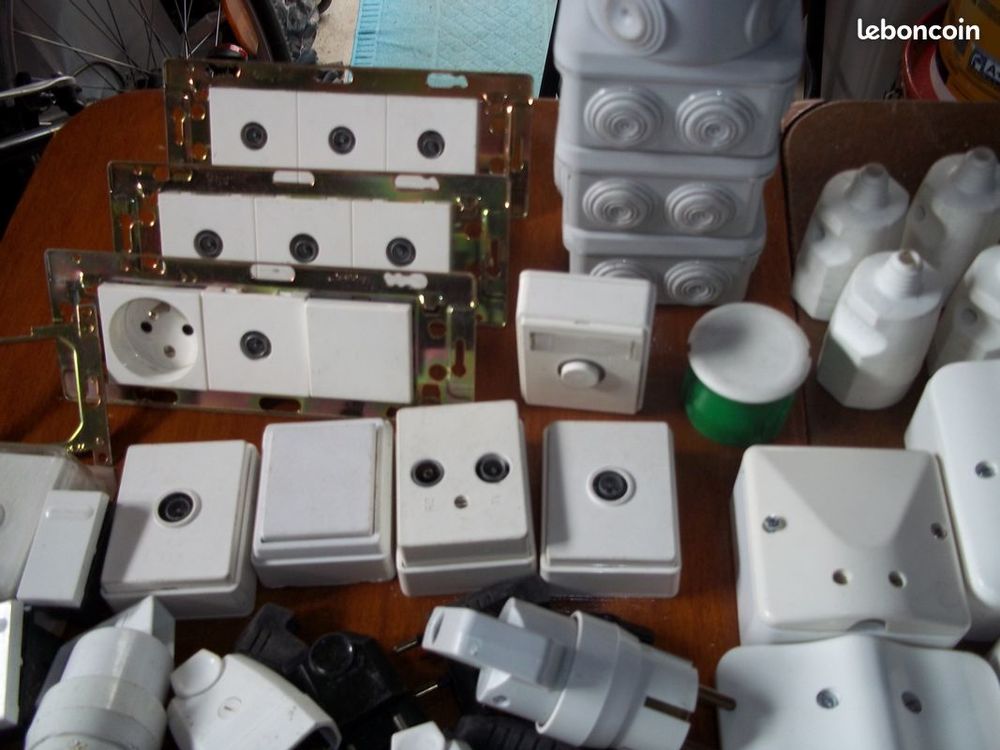 MATERIEL ELECTRIQUE Bricolage