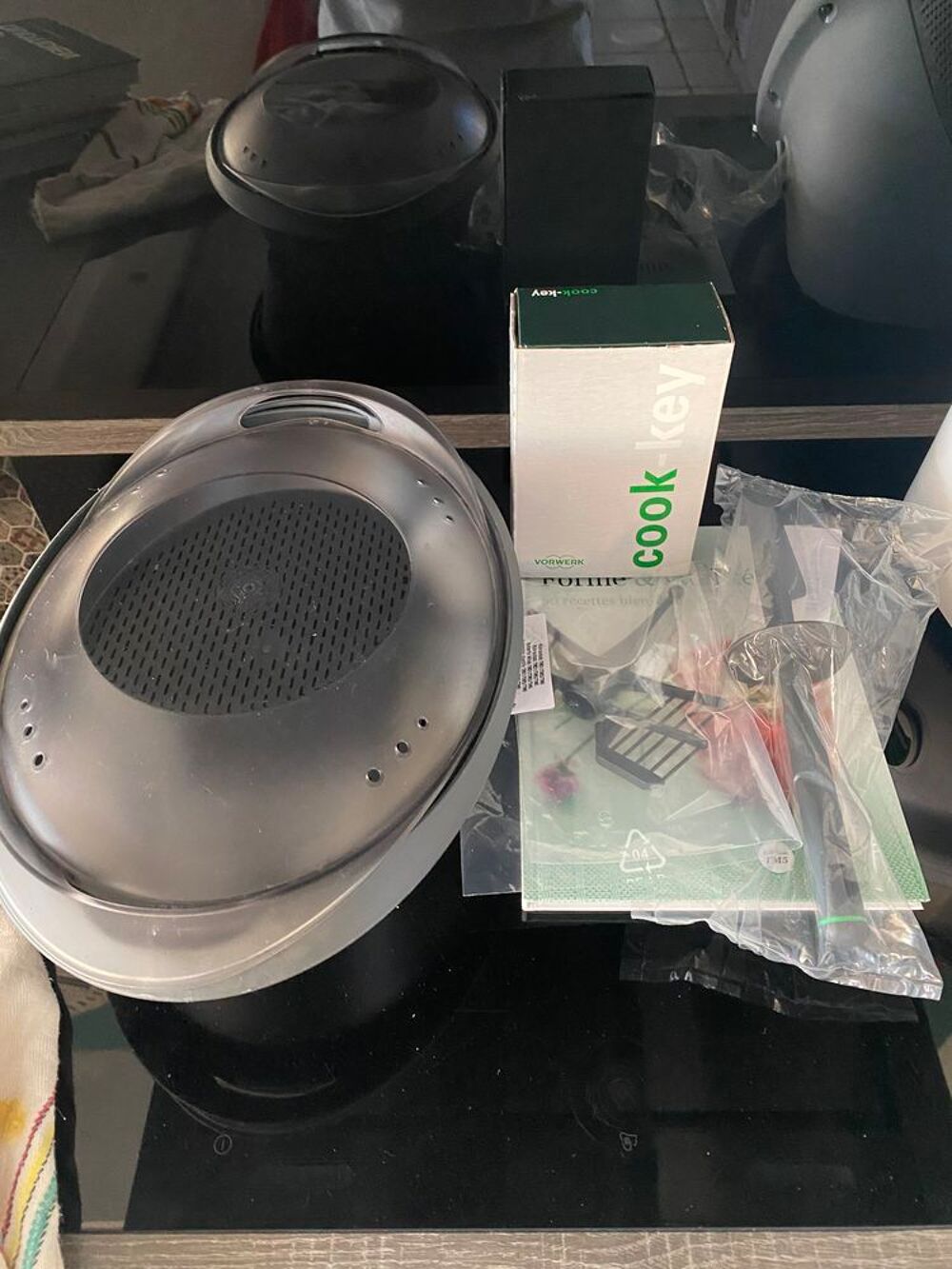 Thermomix TM5 garantie un an Electroménager