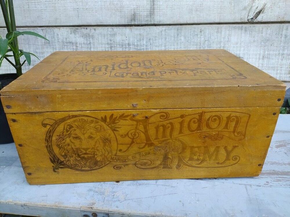 Ancienne Boite Publicitaire Bois Amidon R&eacute;my Lion
