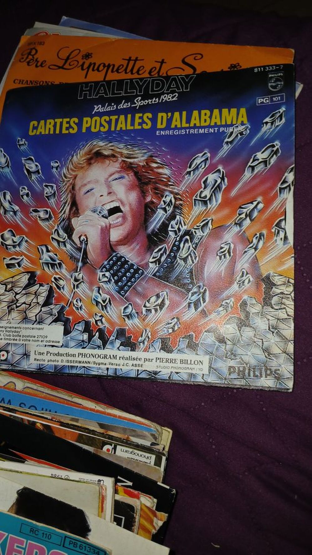  lot de disques vinyles 45 T et 33 t CD et vinyles
