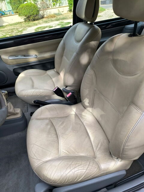 Renault twingo 1.2 16v Initiale