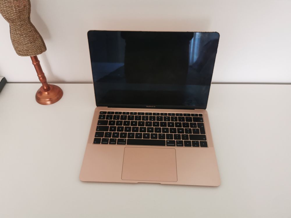 CopyMacBook Air Retina 13" (2018) - Intel Core i5 - 8Go RAM Matériel informatique