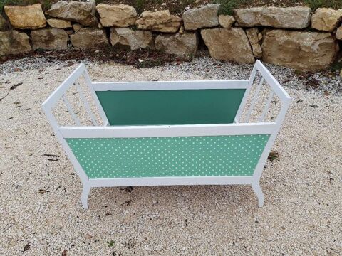 Lit bb _ Lit enfant 50 Apremont (73)
