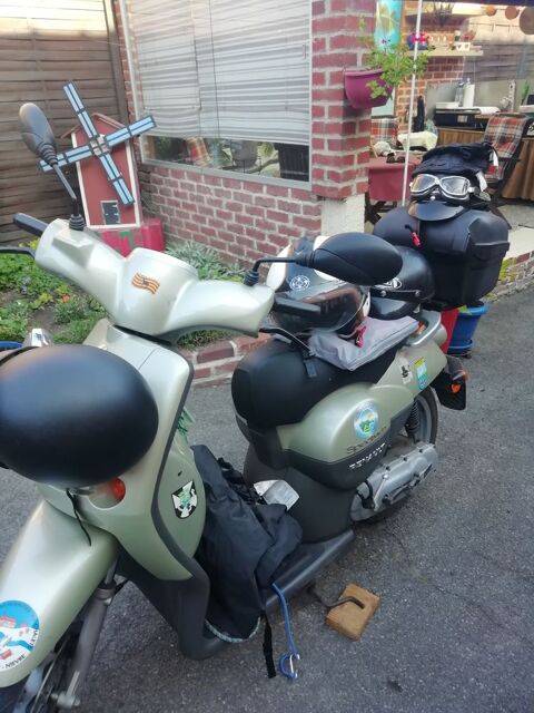 Scooter RENAULT 2011 occasion Auby 59950