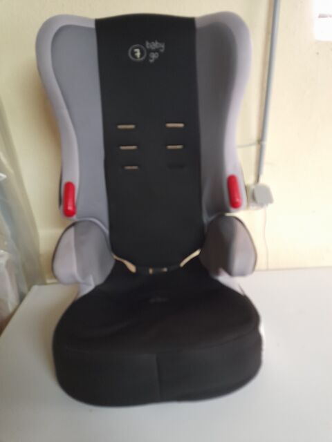 Si�ge auto 30 Marly-sous-Issy (71)