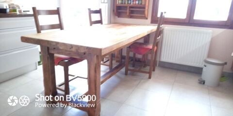 table + 6 chaises 300 Apprieu (38)