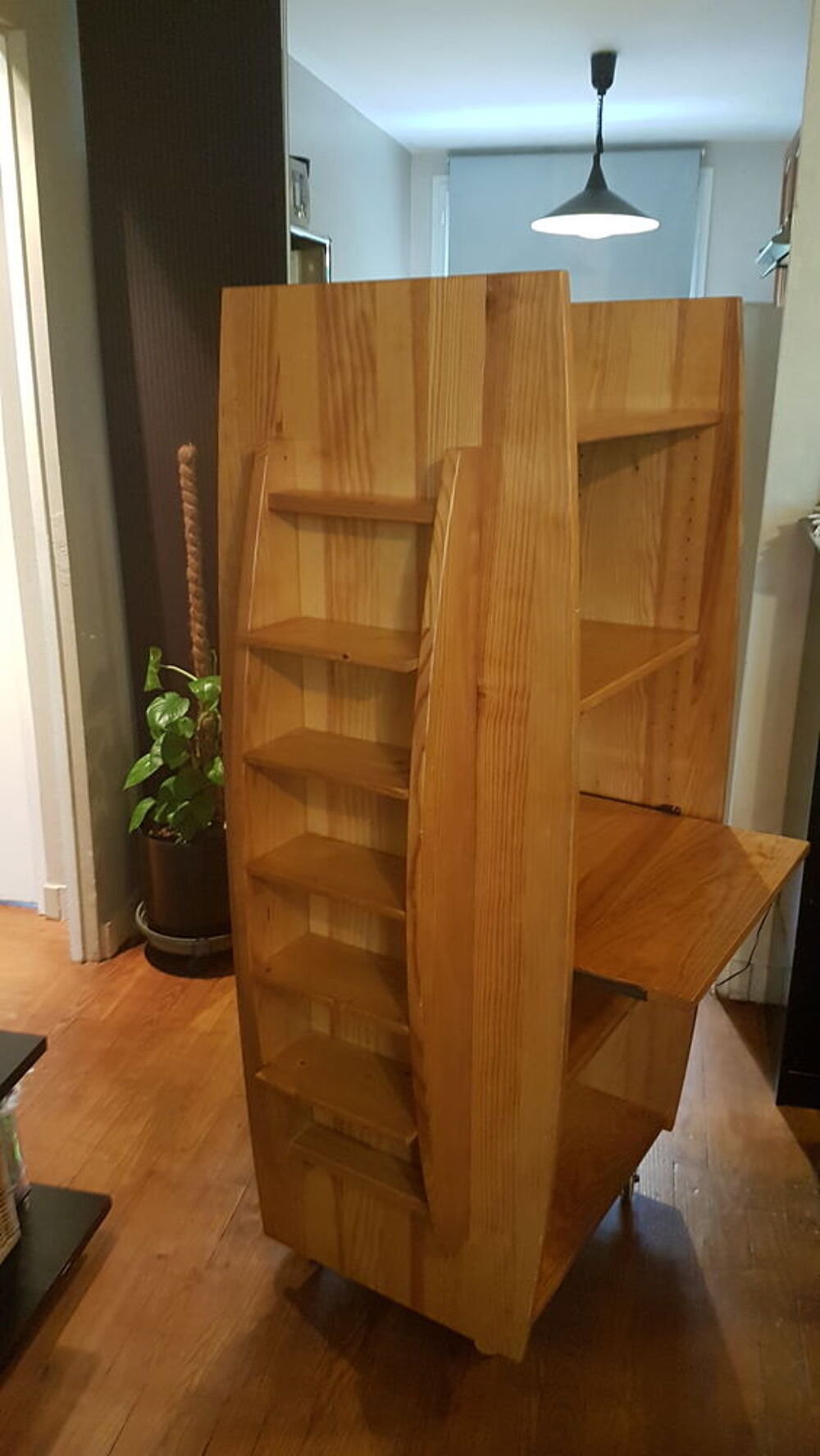 Bureau multim&eacute;dia en bois de pin massif avec tablette Meubles