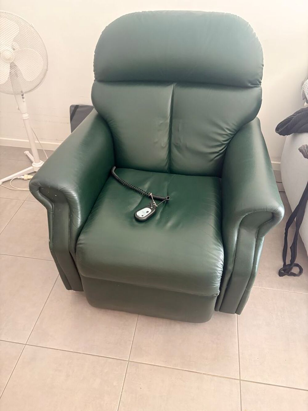 Fauteuil releveur &eacute;lectrique d'occasion Meubles