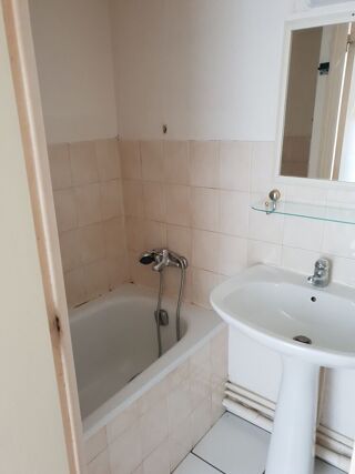  Appartement à louer 2 pièces 36 m²
