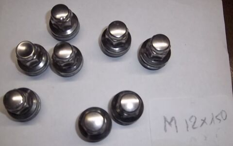 8 �crous de roue 12 mm 15 Colombier-Fontaine (25)