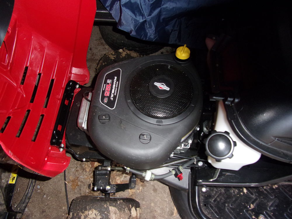  AUTOPORTEE NEUVE MOTEUR BRIGG ET STRATON 790 euros Bricolage