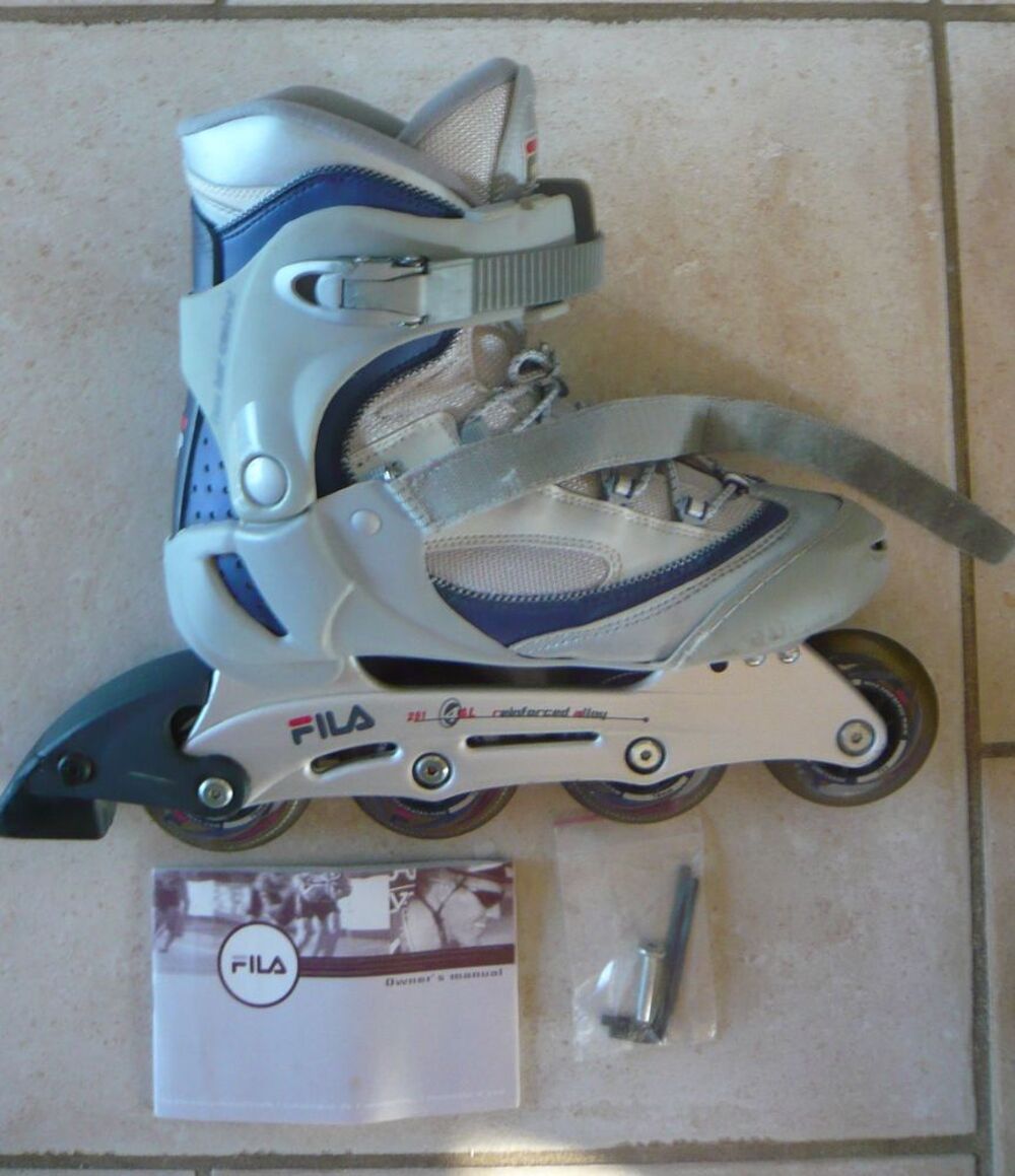 Rollers Fila Femme taille 39- 4 roues d&eacute;montables Sports