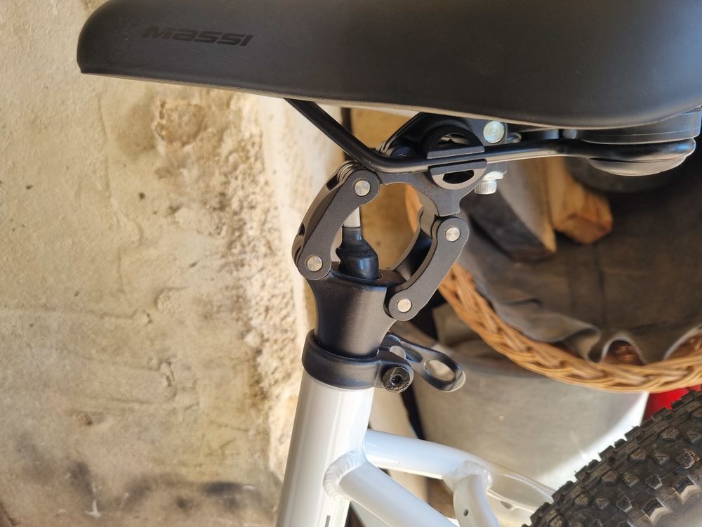 VELO ASSISTANCE ELECTRIQUE MIXTE Vélos