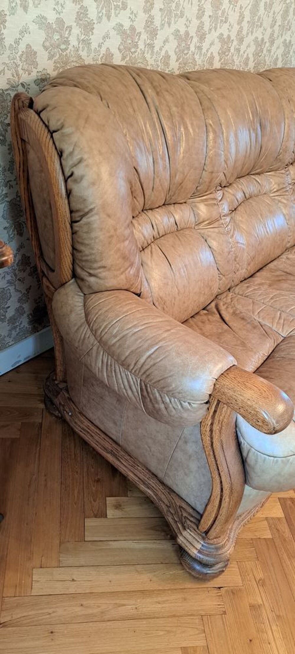 Canap&eacute; cuir beige Meubles