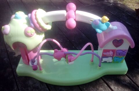 Jouet d'�veil musical et lumineux Toys'r'Us 8 Beauchamp (95)