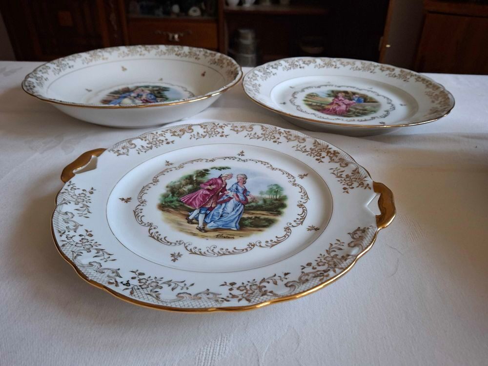 service de table porcelaine. Electroménager