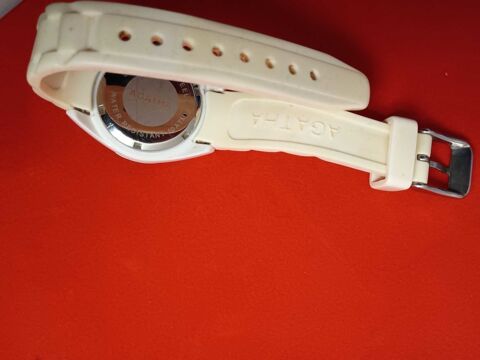 Montre+AGATHA**pile+neuve** Saint-�tienne-du-Rouvray (76)