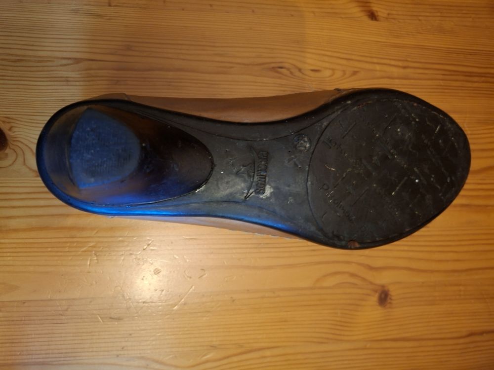 ESCARPINS CUIR PIKOLINOS
Chaussures