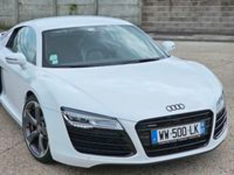 Annonce voiture Audi R8 82000 