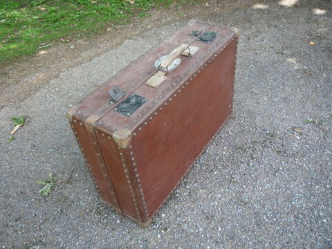 Malle de voyage ancienne ,valise/coffre/linge 45 Castres (81)