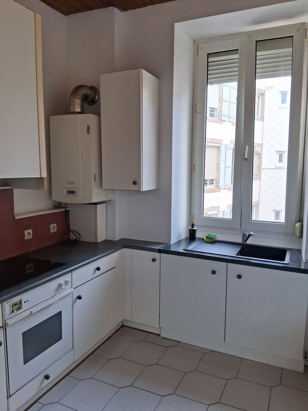 Location Appartement A Epinal, F2 renové centre ville en face du parc du cours Épinal