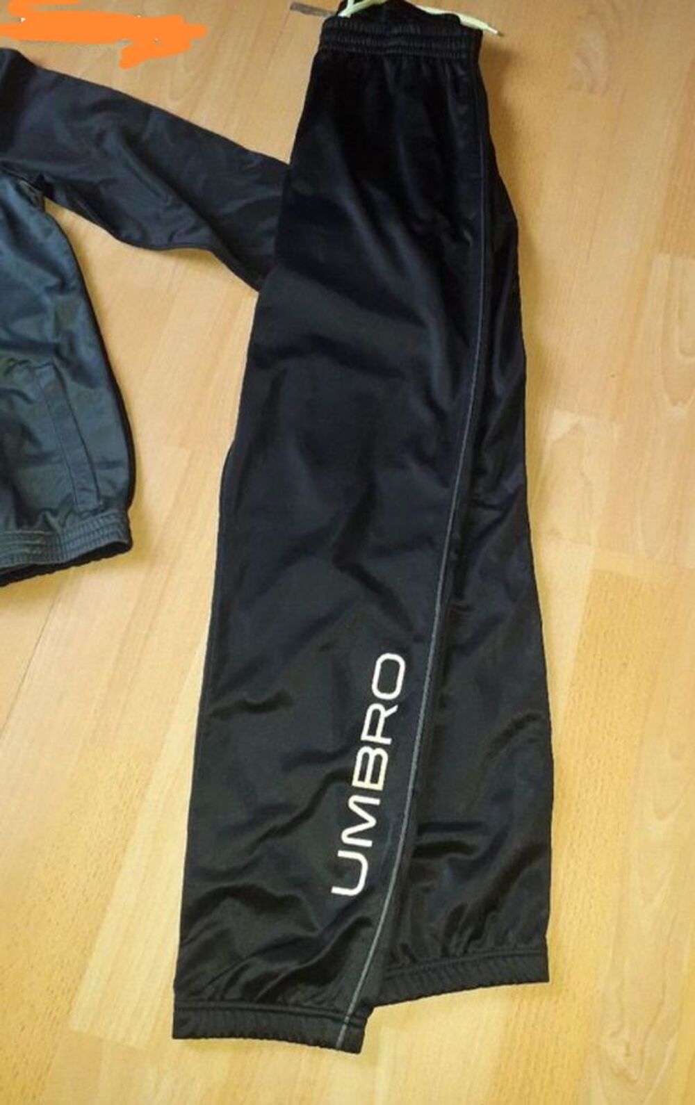 Surv&ecirc;tement UMBRO Vêtements enfants