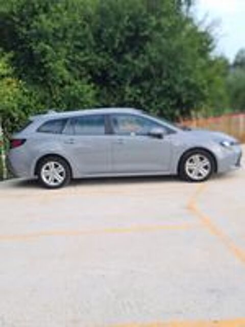 Corolla Hybride 122h Active 2021 occasion 94190 Villeneuve-Saint-Georges