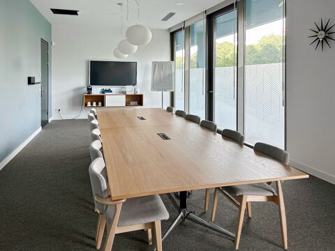 Un bureau privé entièrement équipé pour vous et votre équipe à Marseille, Spaces Boulevard Michelet 1397 13008 Marseille