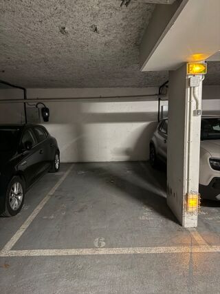  Parking / Garage à vendre 12 m²