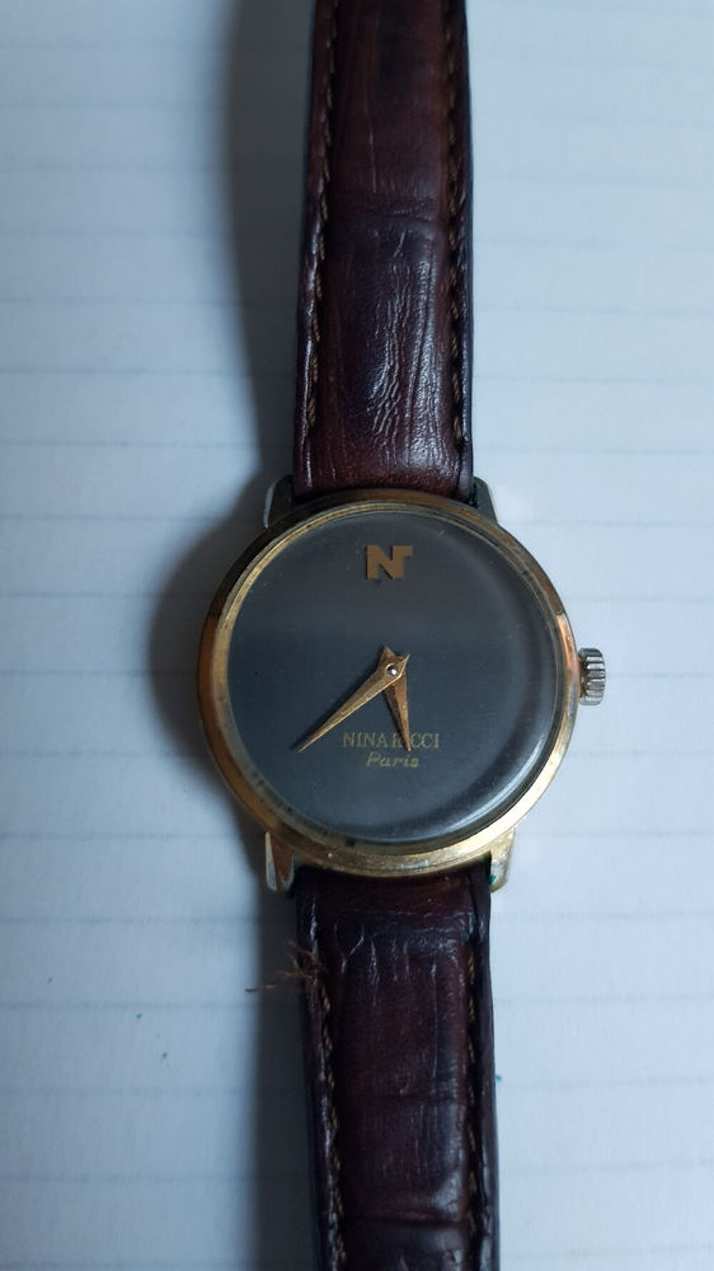 Montre Nina Ricci Bijoux et montres