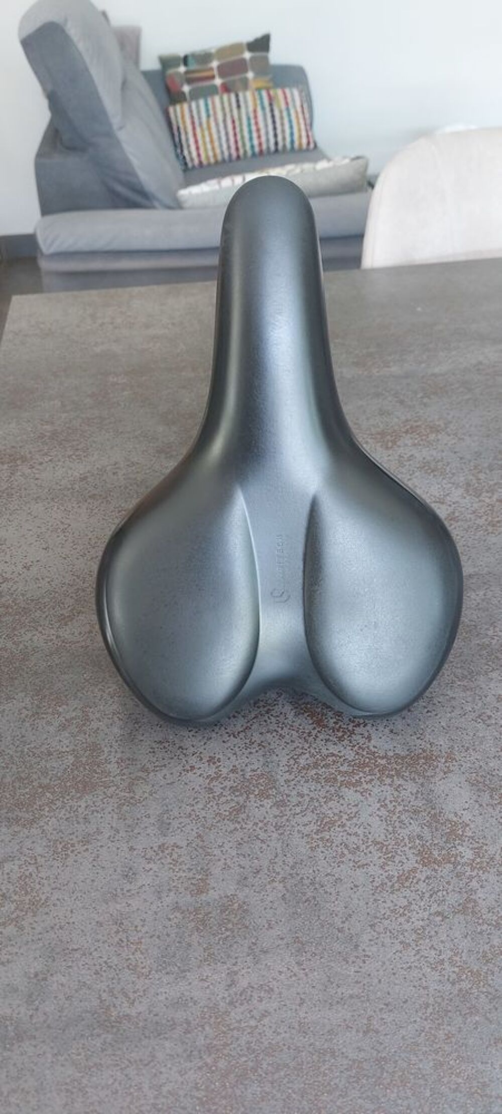 Tige de selle suspendue diam&egrave;tre 27,2 et selle Sports